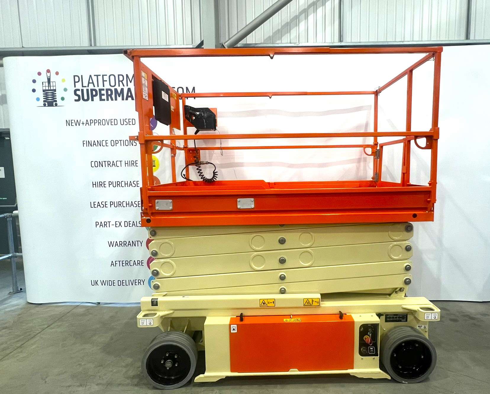 jlg-10rs-used-001-1.jpg
